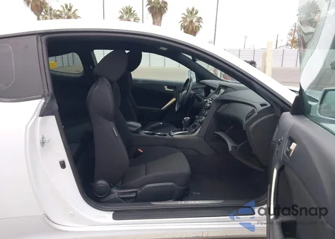 2016 Hyundai Genesis 3.8 Base from USA, damaged, VIN KMHHT6KJ5GU131975